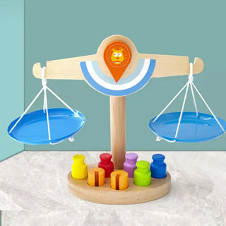 Balance Scale Wooden Toy Baby Pionneers