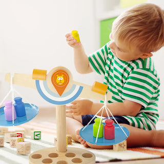 Balance Scale Wooden Toy Baby Pionneers